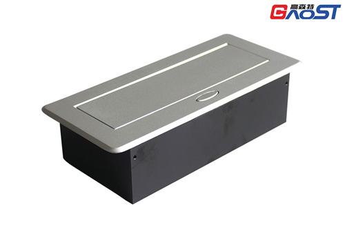 家居日用的安全插座选用注意！